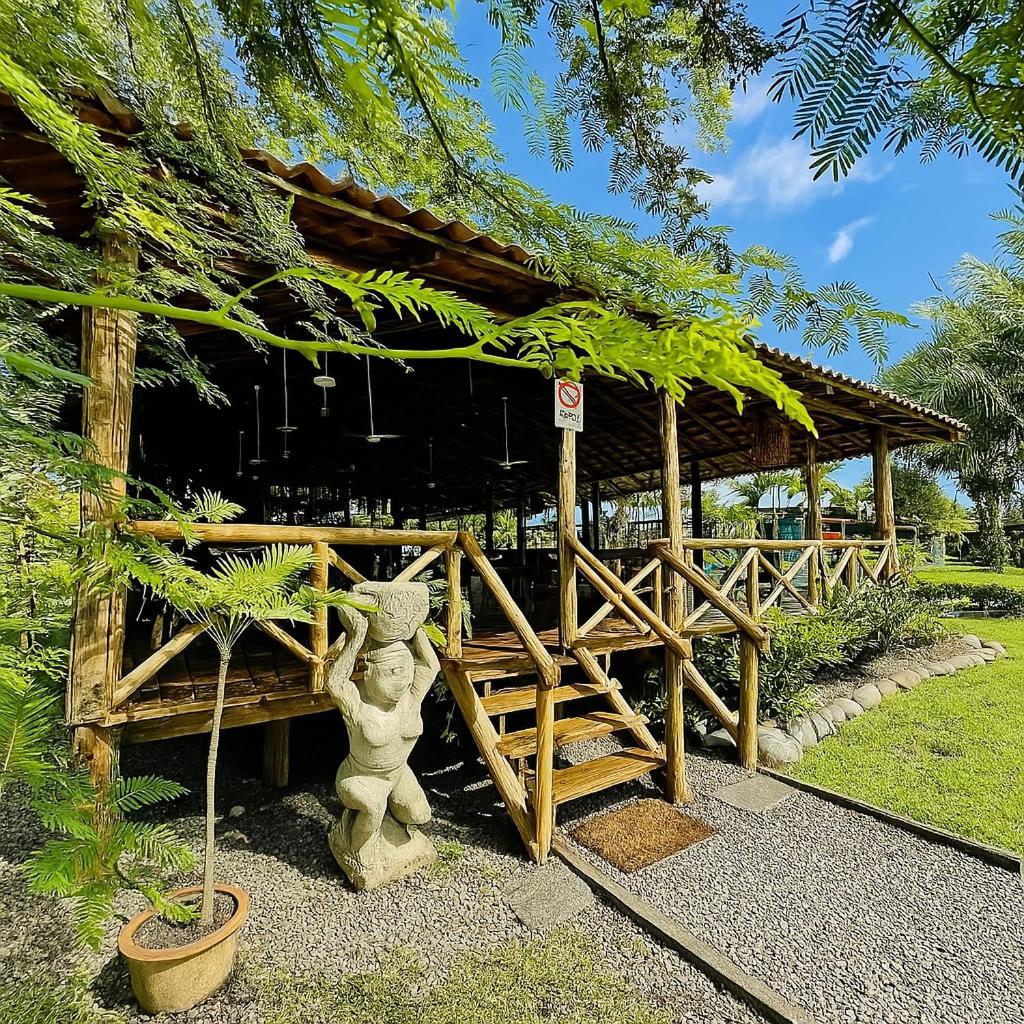 Hotel Cocomar ปาร์ริตา ภายนอก รูปภาพ